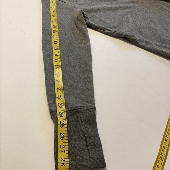 Gaian Cowl Neck Women’s Pullover Sweater Size Medium - Picture 5 of 7